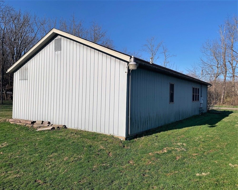 140 Shagbark Ln, Zanesville, OH 43701
